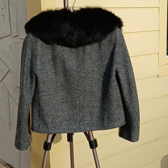 Vintage 1950s Black & White Wool Tweed Skirt Suit with Black Fox Fur Collar EUC - Picture 4 of 16